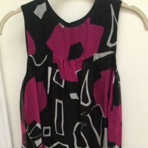 New Theory woman top 100% silk XS / P